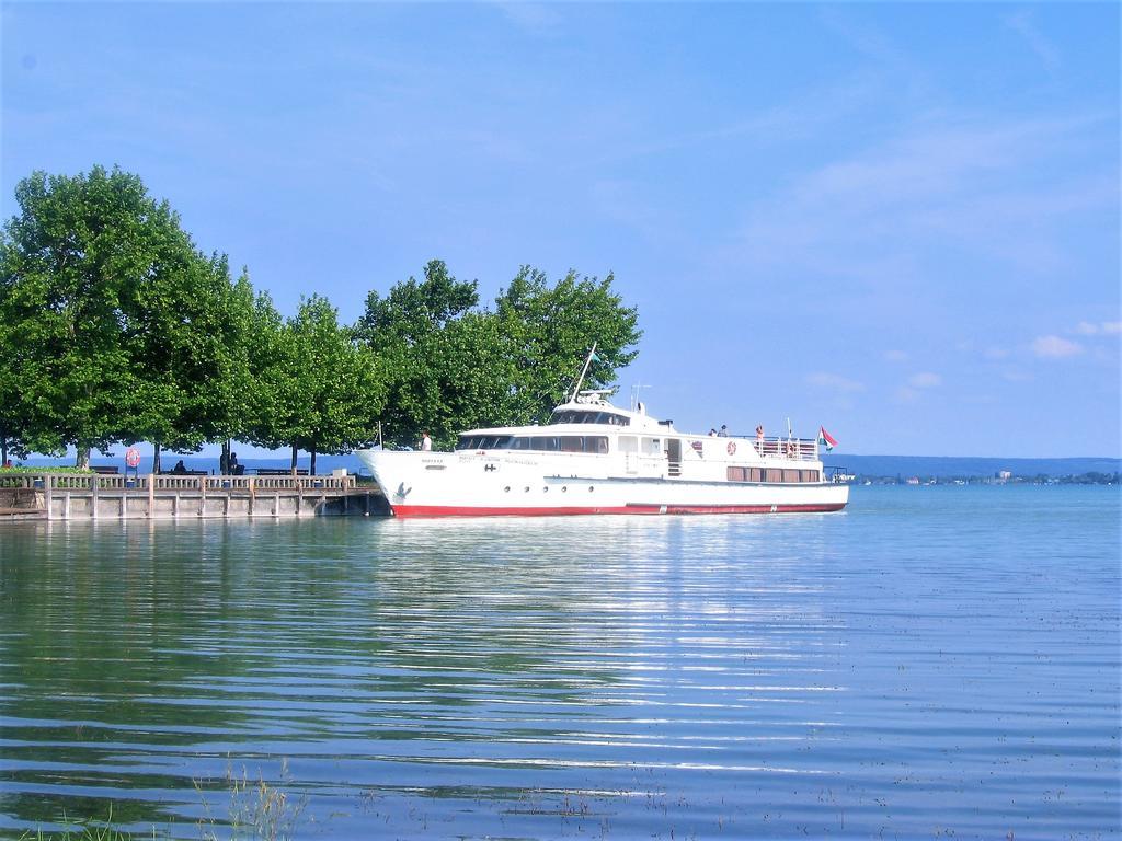 Aqua Apartman Révfülöp Exterior foto